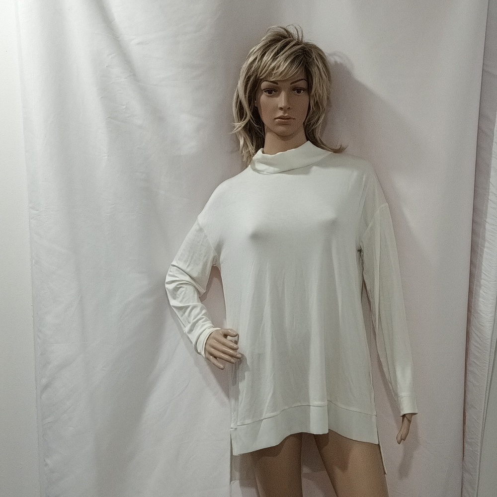 Alpha studio blouse size 46 (XXL) Made in turkey off white color